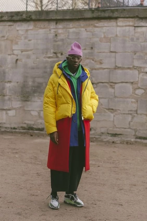 ropa-para-hombres-altos-y-delgados-color-block